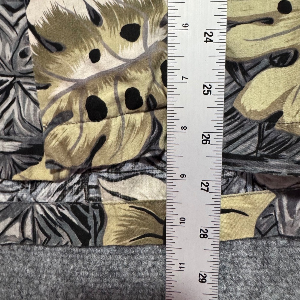 Vintage Quiksilver Loop Collar Shirt Mens M Tropical Monstera Floral Aloha Shirt - Picture 8 of 10